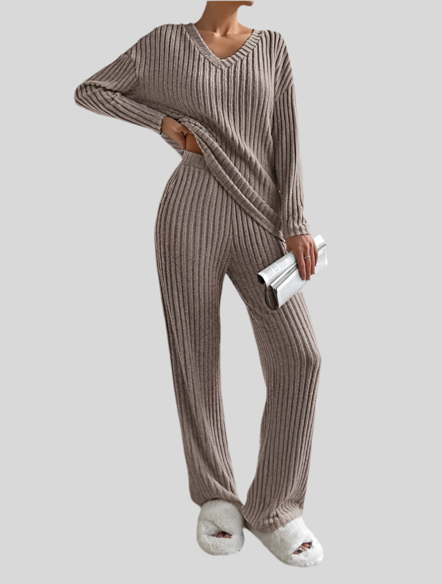 Women's 2-Piece Set – Sweater and Wide Leg Pants