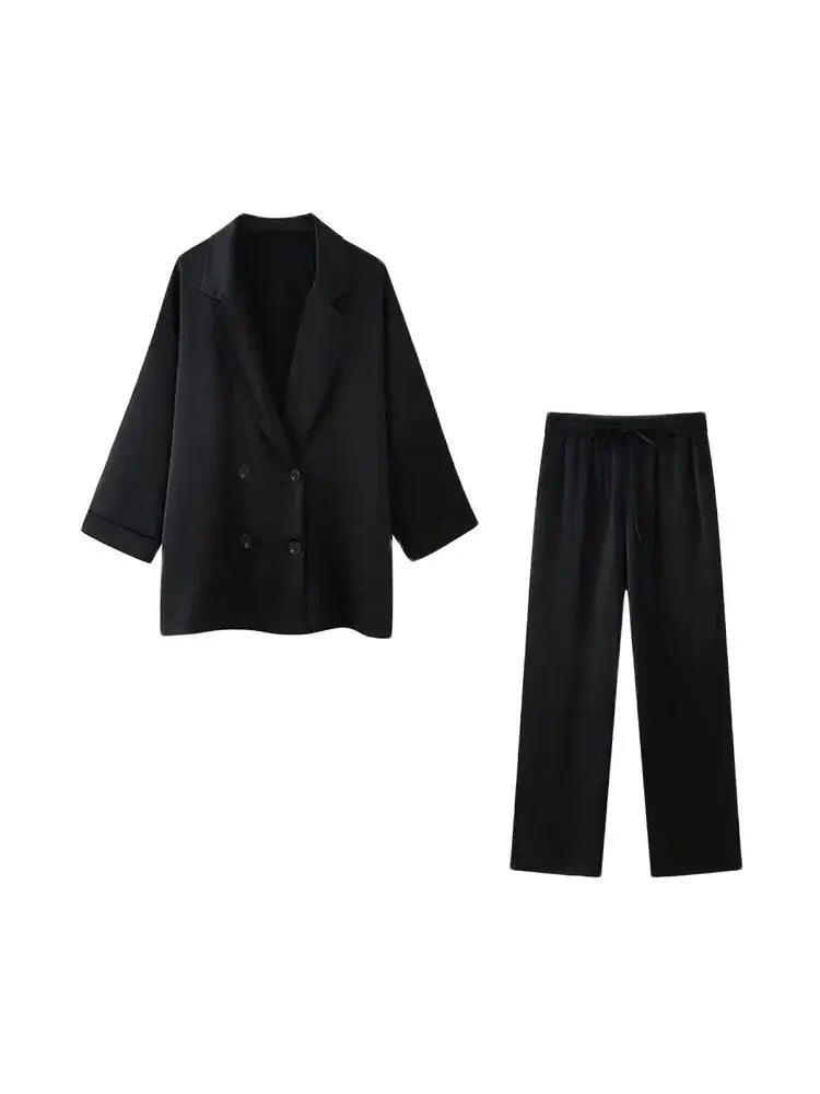 Elegant Women's Outfit – Long Coat & Wide Leg Trousers