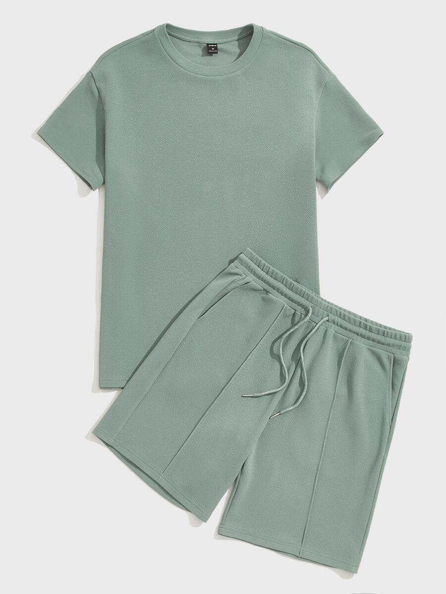 Men's Summer Outfit – Cropped T-shirt & Jogging Suit