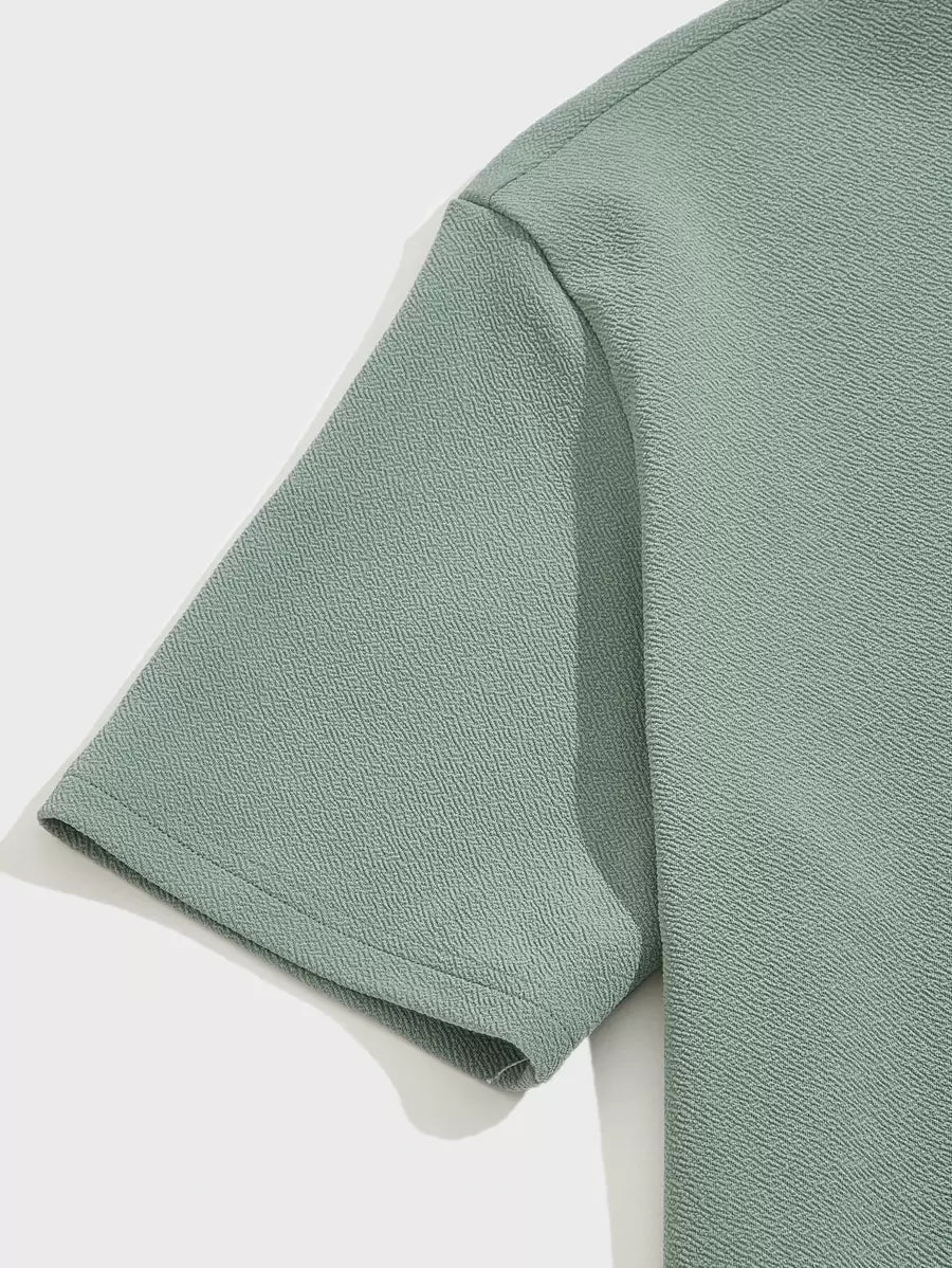 Men's Summer Outfit – Cropped T-shirt & Jogging Suit