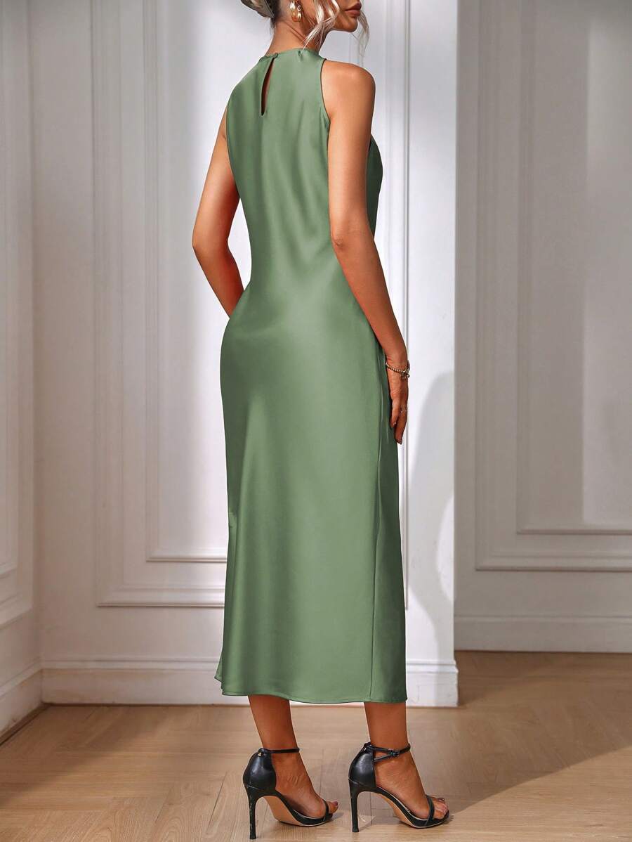 Elegant Green Silk Maxi Dress with Slit