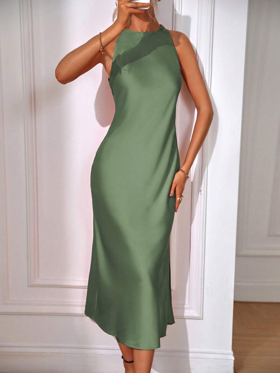 Elegant Green Silk Maxi Dress with Slit