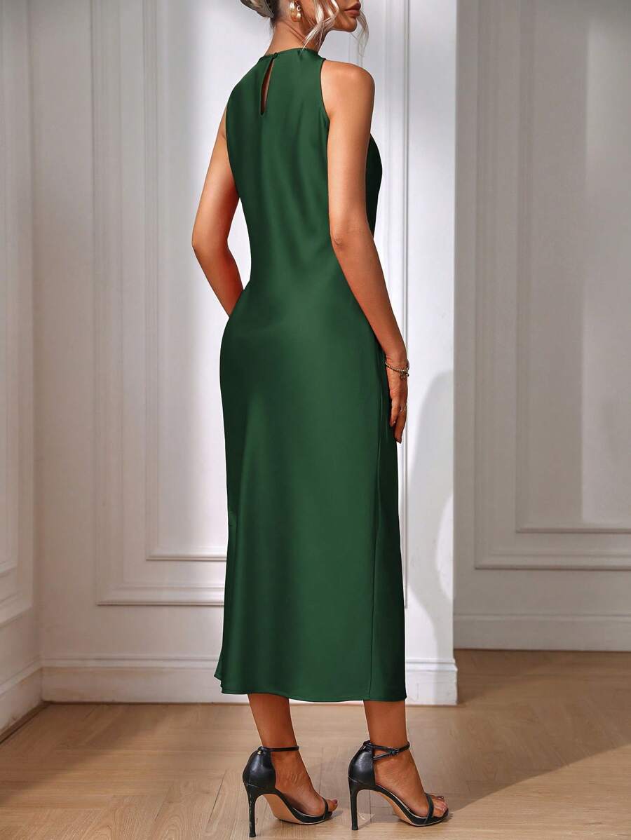 Elegant Green Silk Maxi Dress with Slit