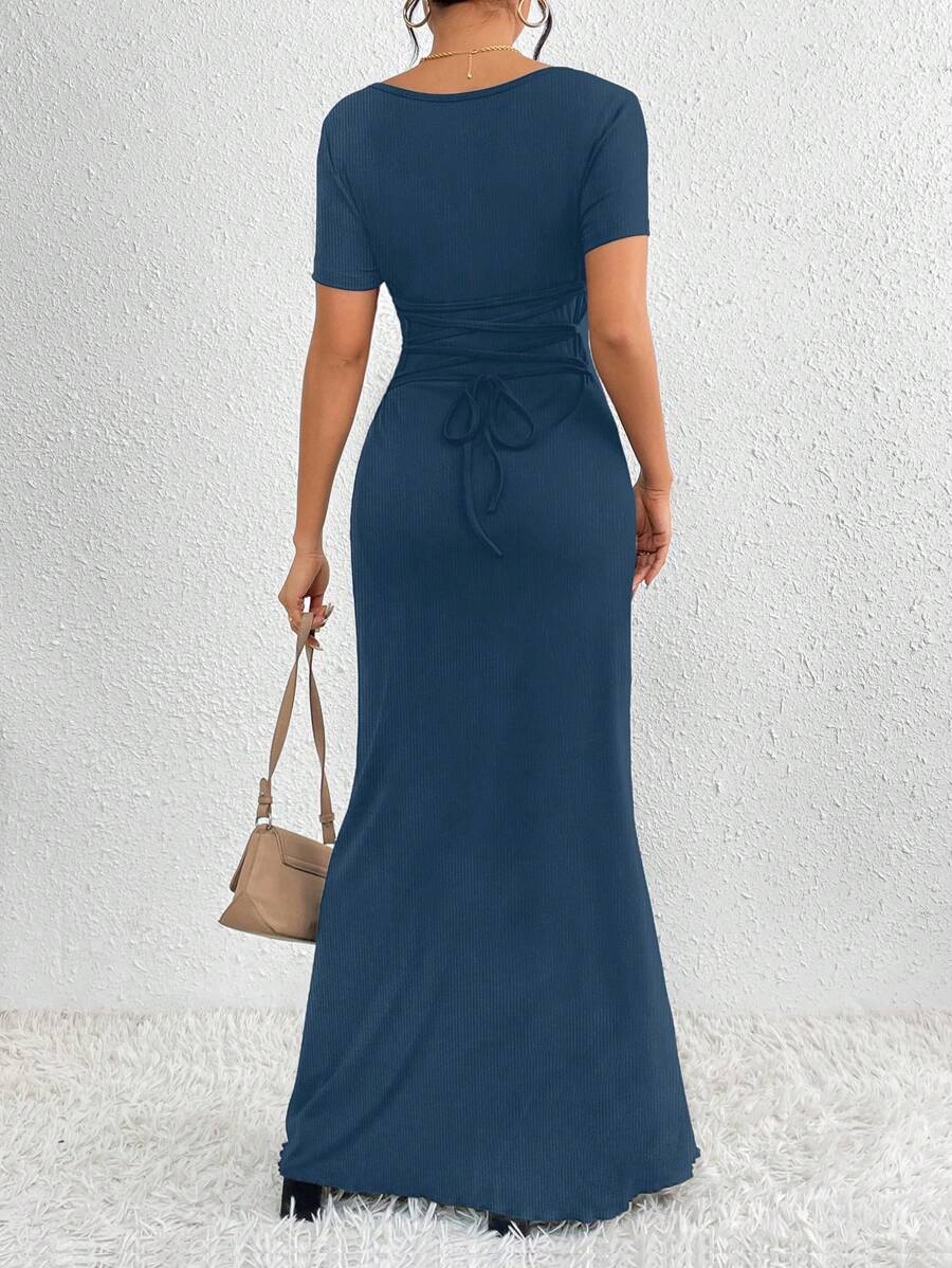 Clasi Relaxiva Elegant Square Neck Dress