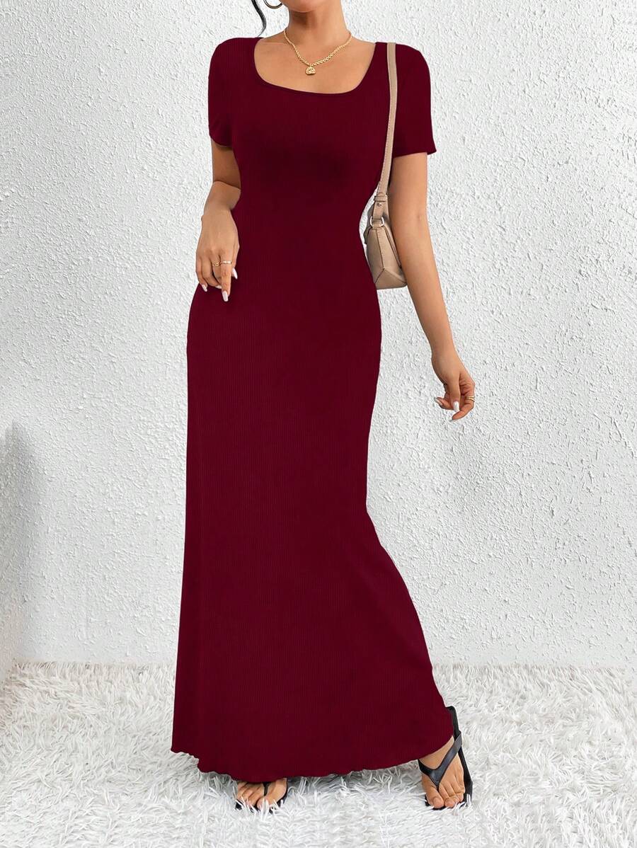 Clasi Relaxiva Elegant Square Neck Dress