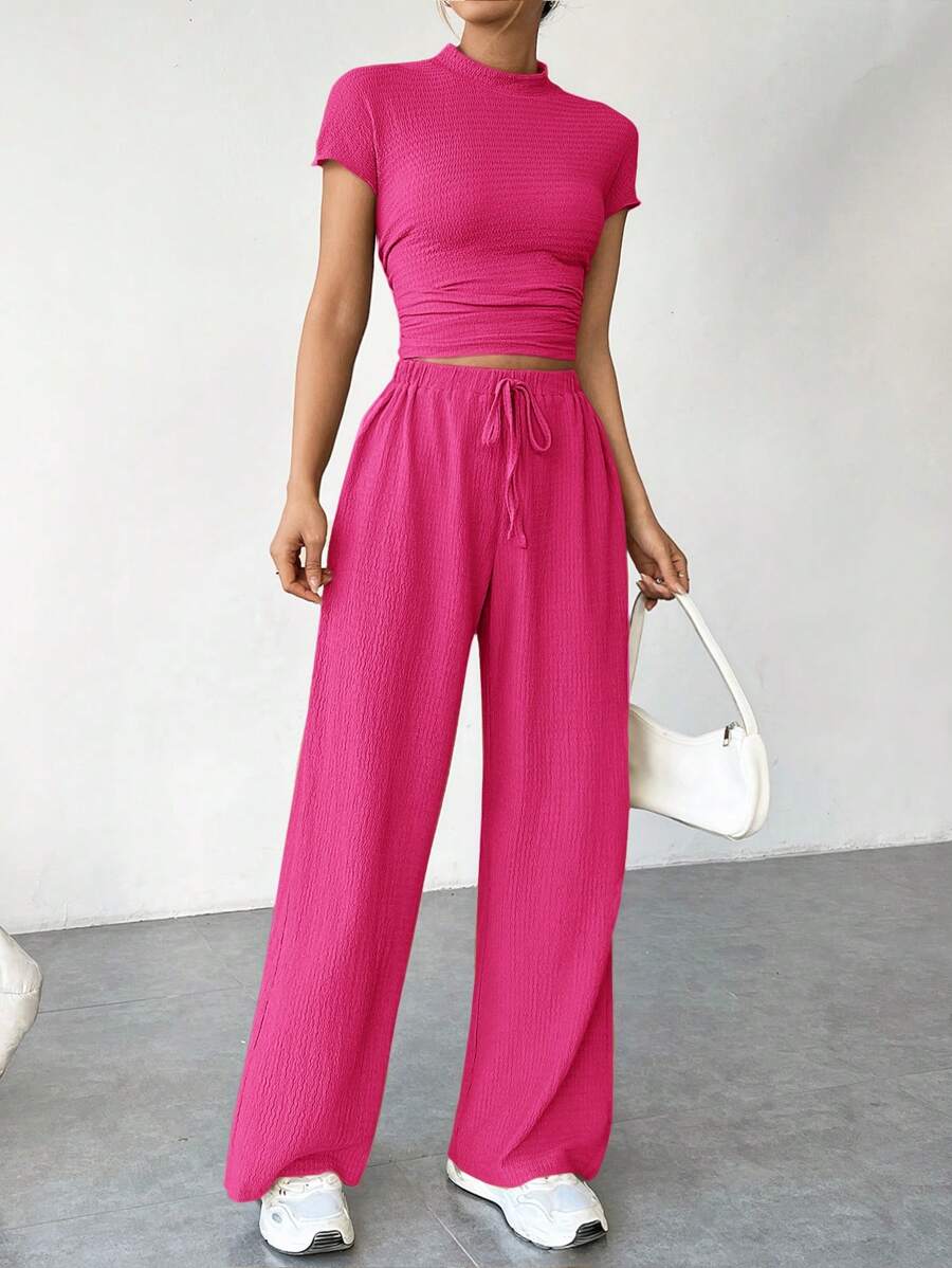 Plain Summer Set – Crop Top and Flowy Pants