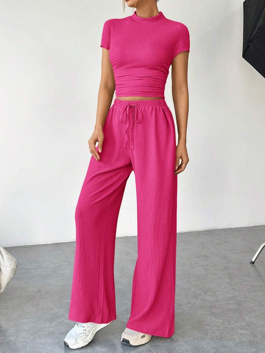 Plain Summer Set – Crop Top and Flowy Pants