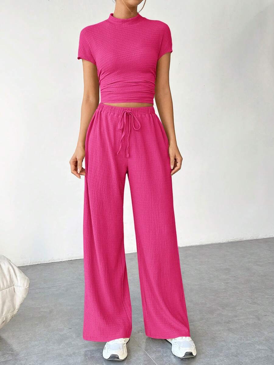 Plain Summer Set – Crop Top and Flowy Pants