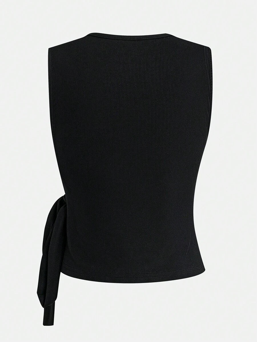 Casual Outfit – Button-Down Tank Top and Pants