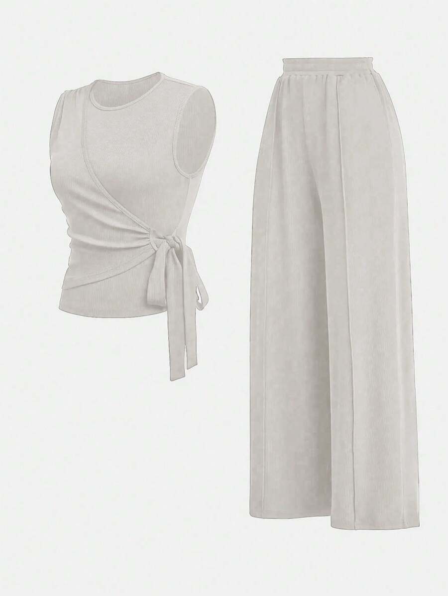 Casual Outfit – Button-Down Tank Top and Pants