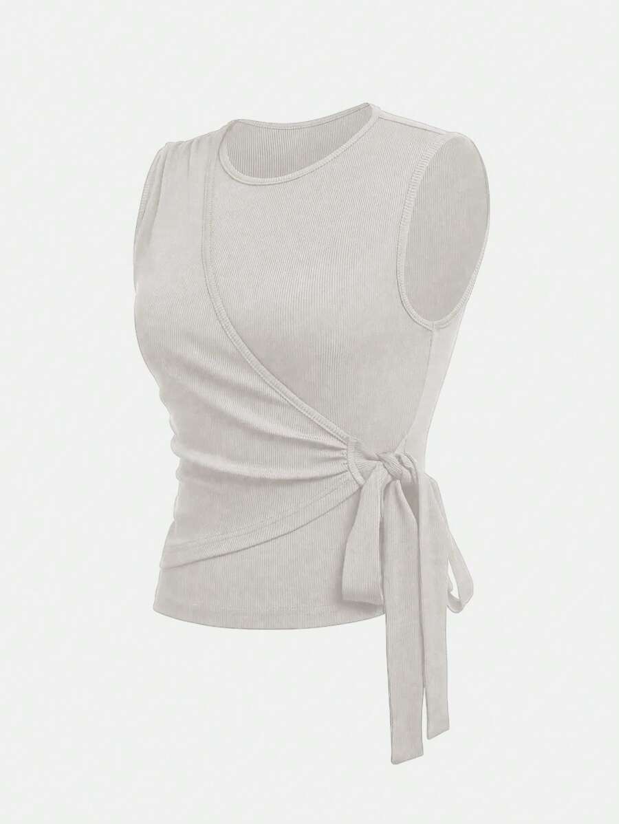 Casual Outfit – Button-Down Tank Top and Pants