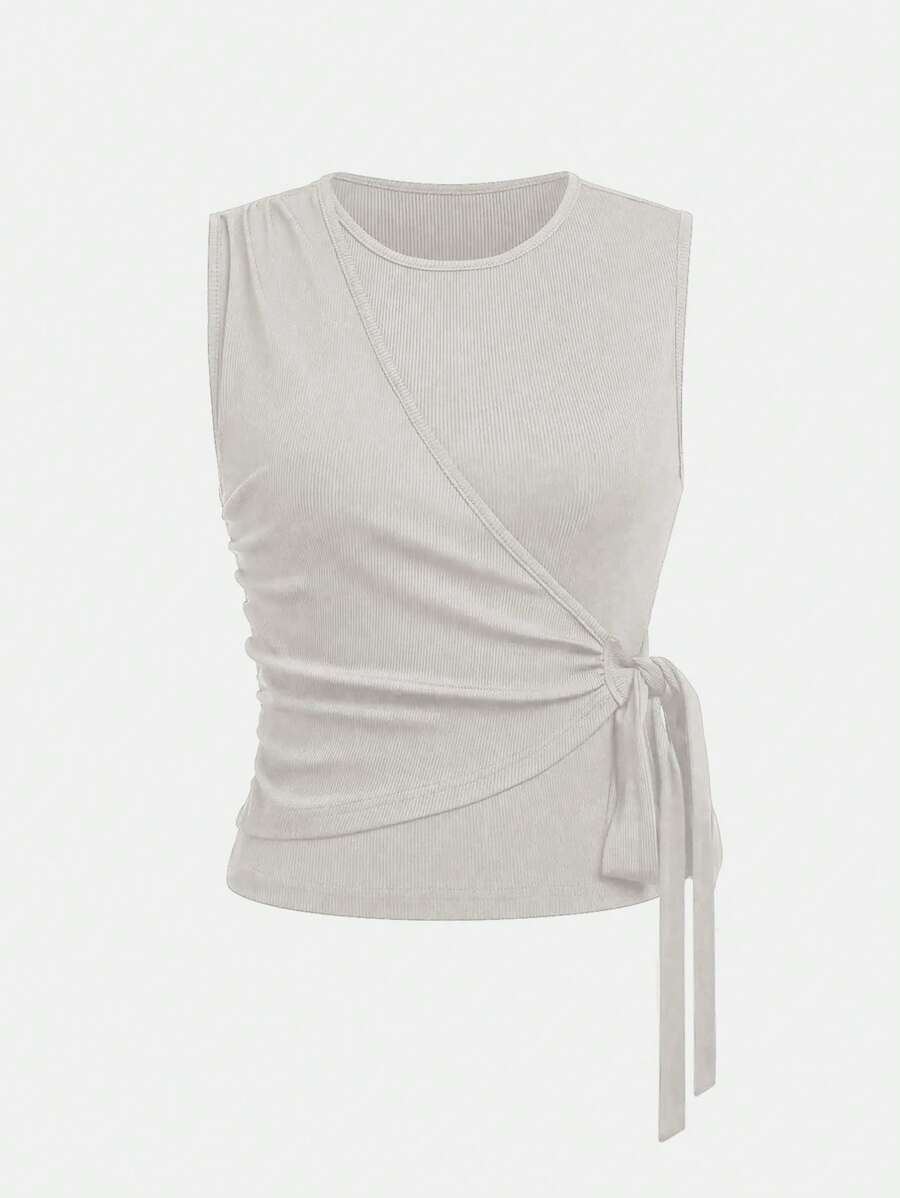 Casual Outfit – Button-Down Tank Top and Pants