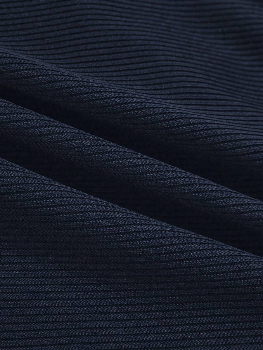 Casual Outfit – Button-Down Tank Top and Pants