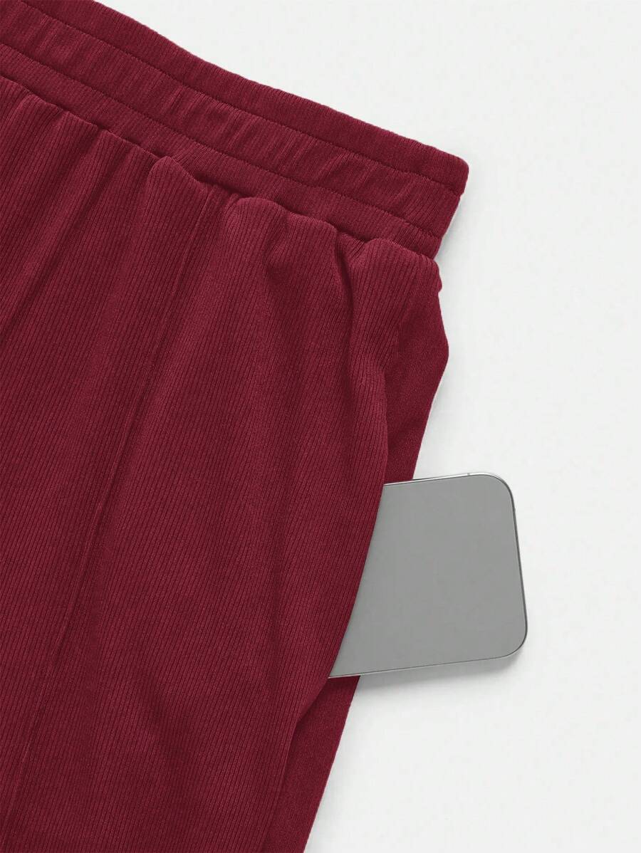 Casual Outfit – Button-Down Tank Top and Pants