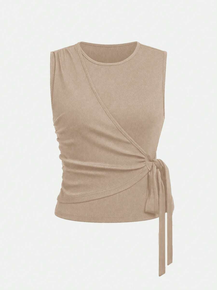 Casual Outfit – Button-Down Tank Top and Pants