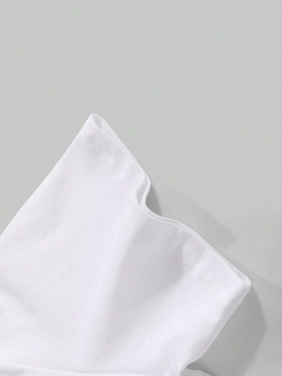 Men's Plain T-shirt with Round Neck and Short Sleeves