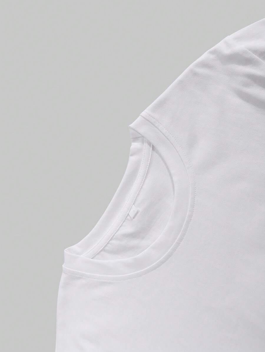Men's Plain T-shirt with Round Neck and Short Sleeves