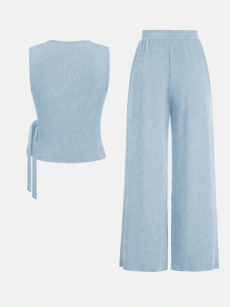 Casual Outfit – Button-Down Tank Top and Pants