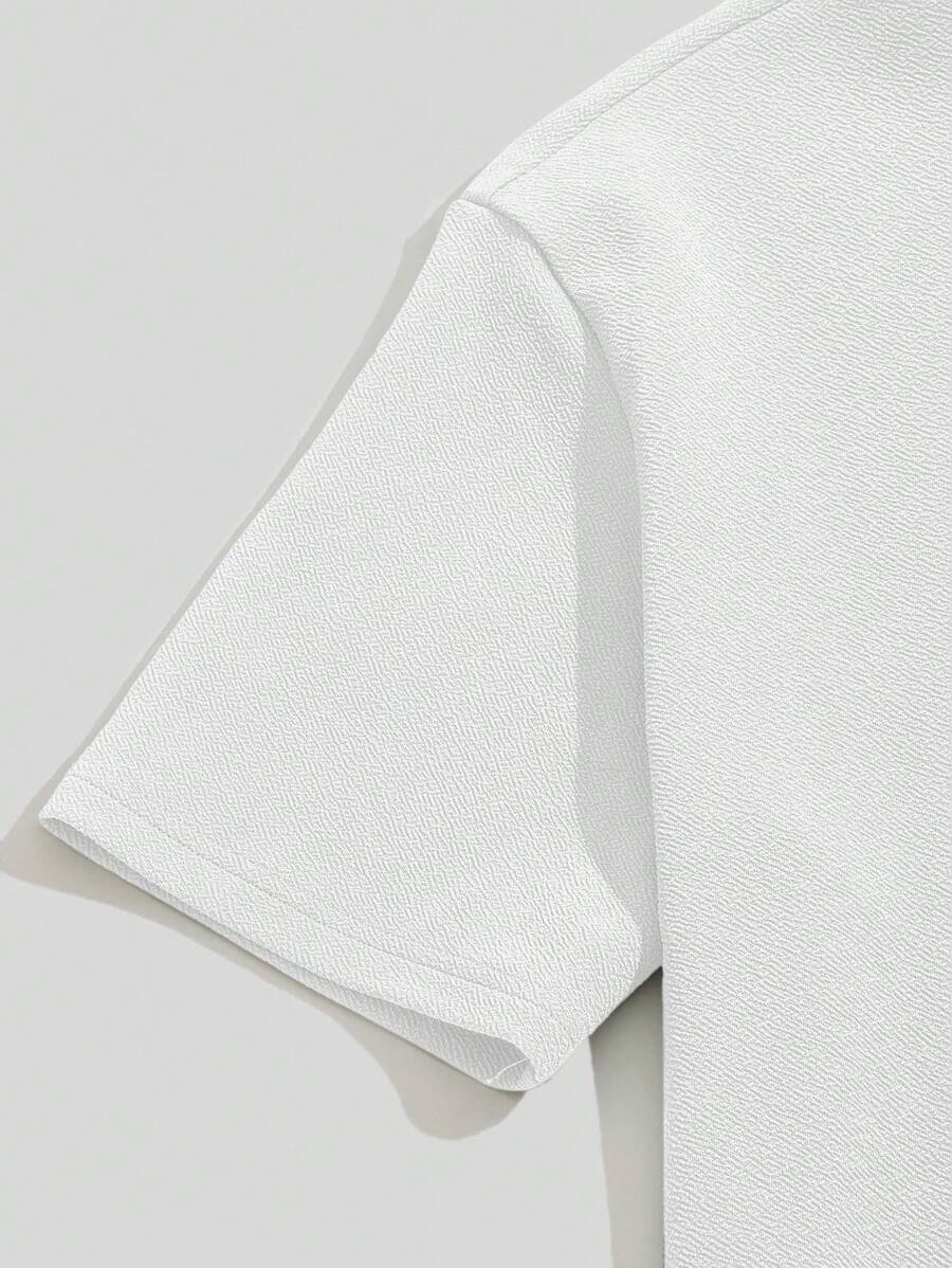 Men's Summer Outfit – Cropped T-shirt & Jogging Suit