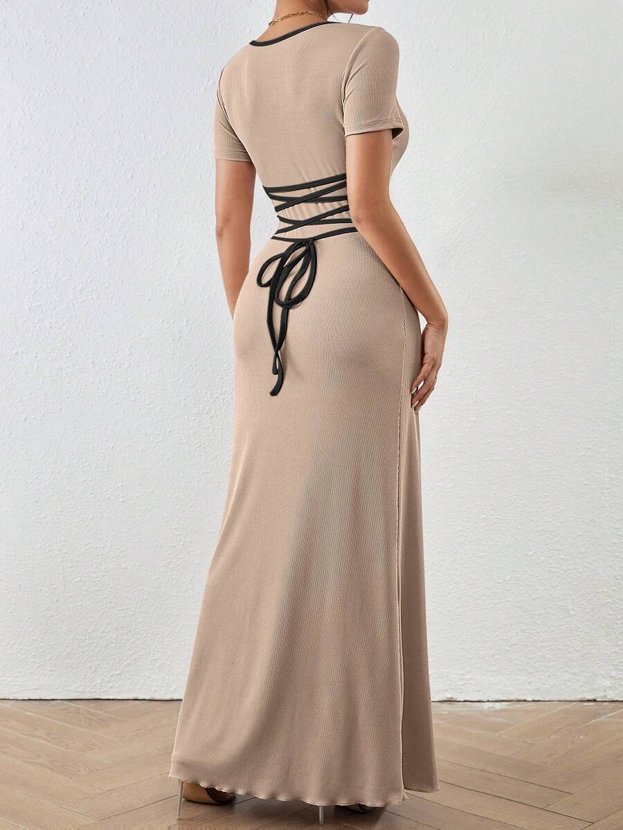 Clasi Relaxiva Elegant Square Neck Dress