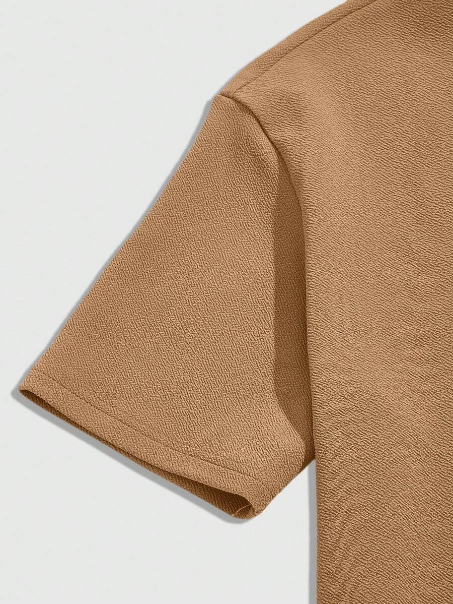 Men's Summer Outfit – Cropped T-shirt & Jogging Suit