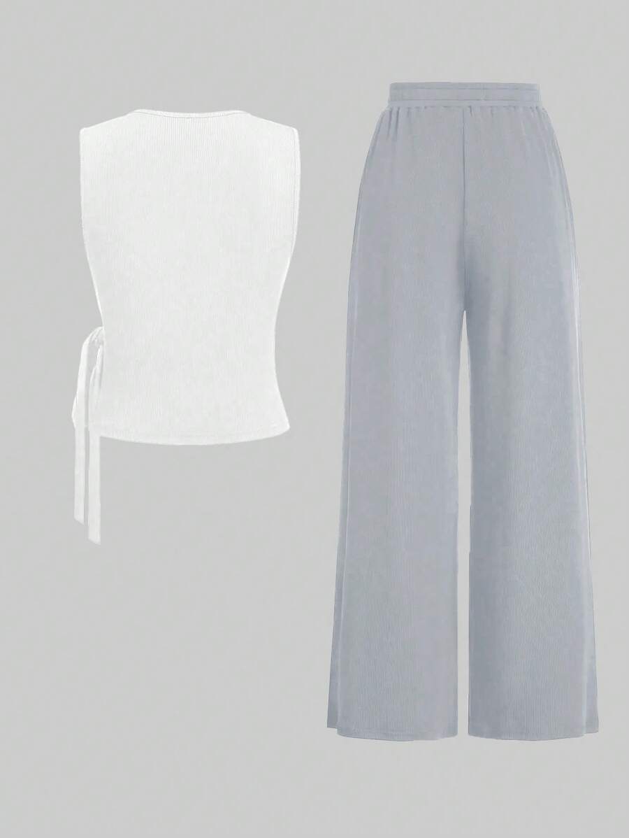 Casual Outfit – Button-Down Tank Top and Pants