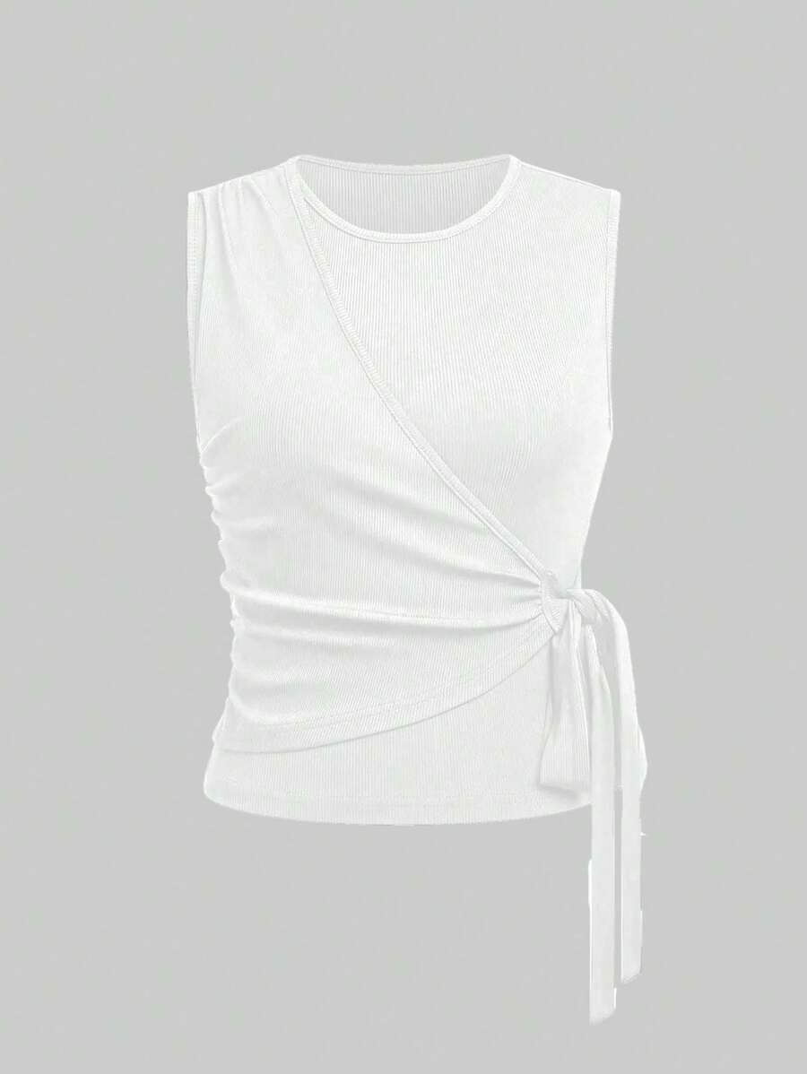 Casual Outfit – Button-Down Tank Top and Pants