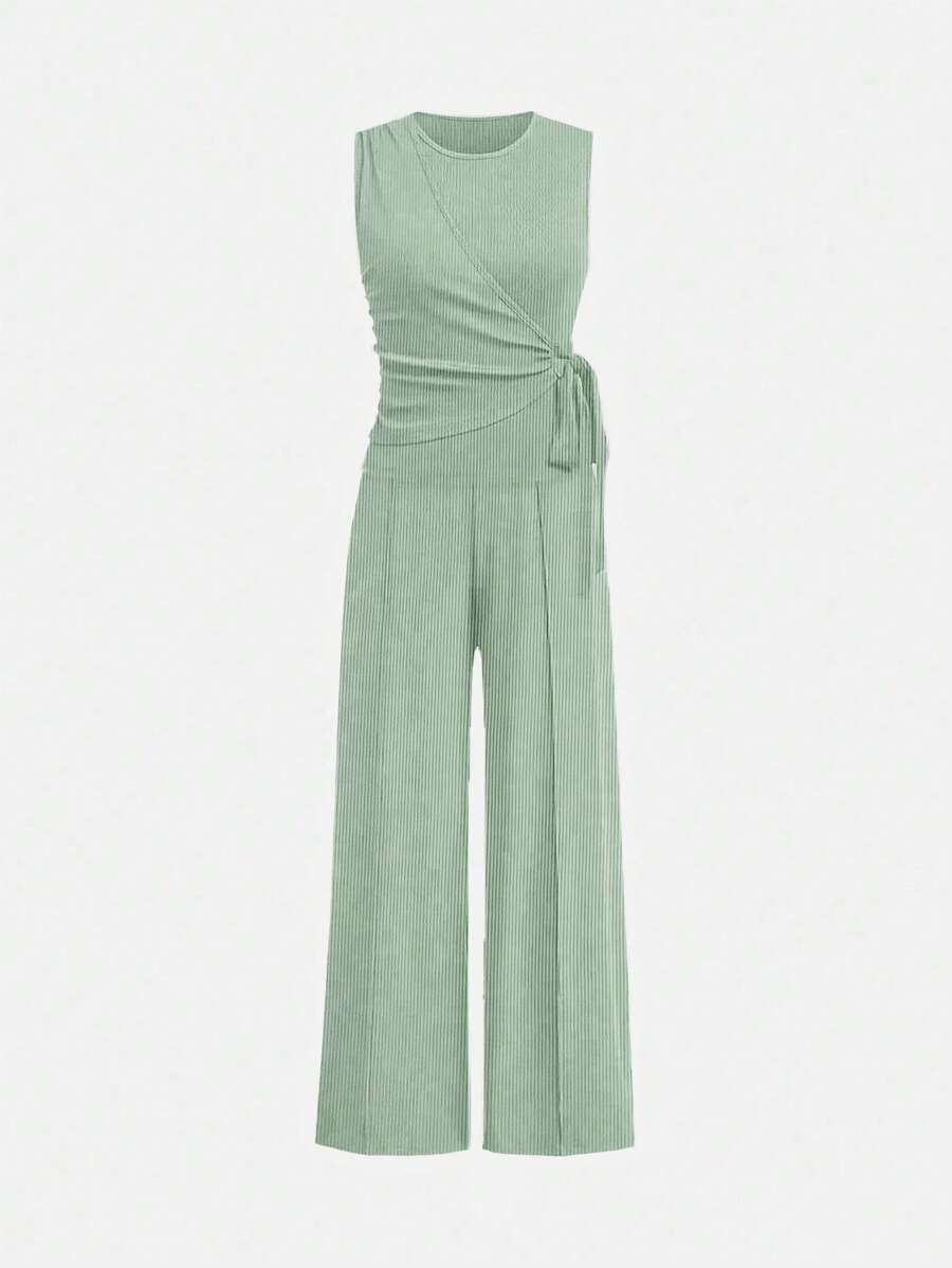 Casual Outfit – Button-Down Tank Top and Pants