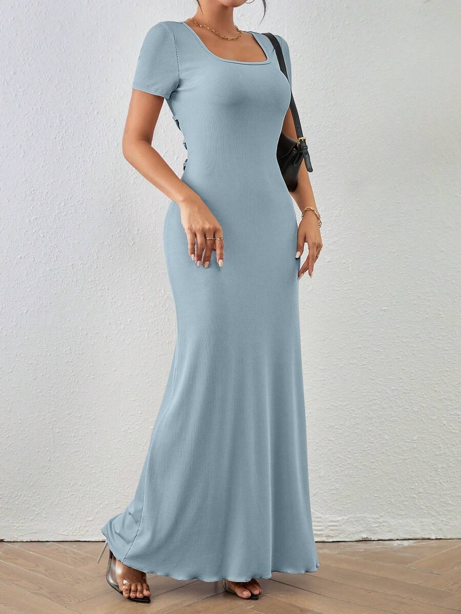 Clasi Relaxiva Elegant Square Neck Dress