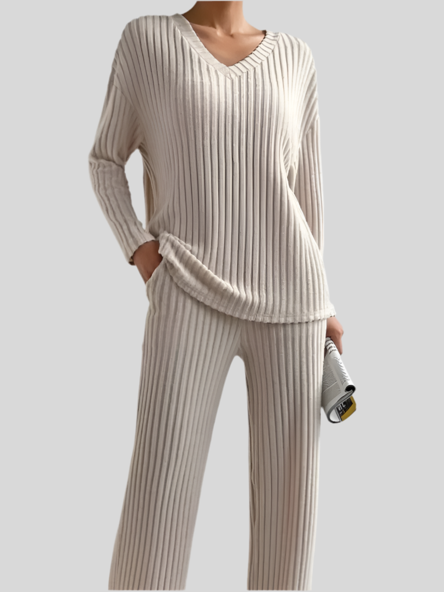 Women's 2-Piece Set – Sweater and Wide Leg Pants