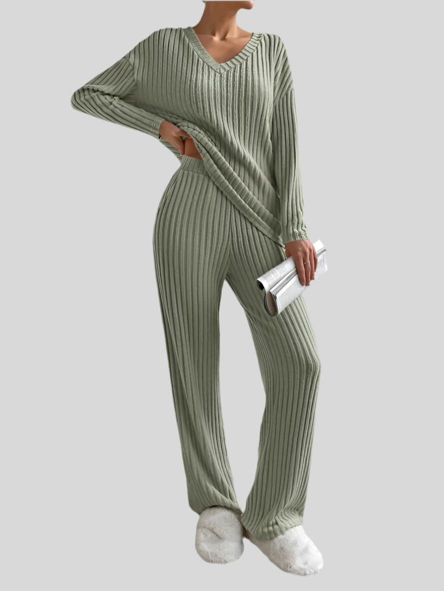 Women's 2-Piece Set – Sweater and Wide Leg Pants