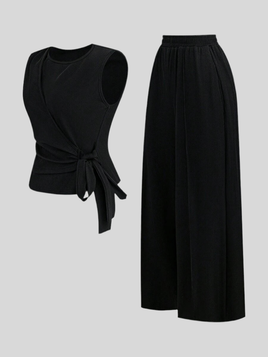 Casual Outfit – Button-Down Tank Top and Pants